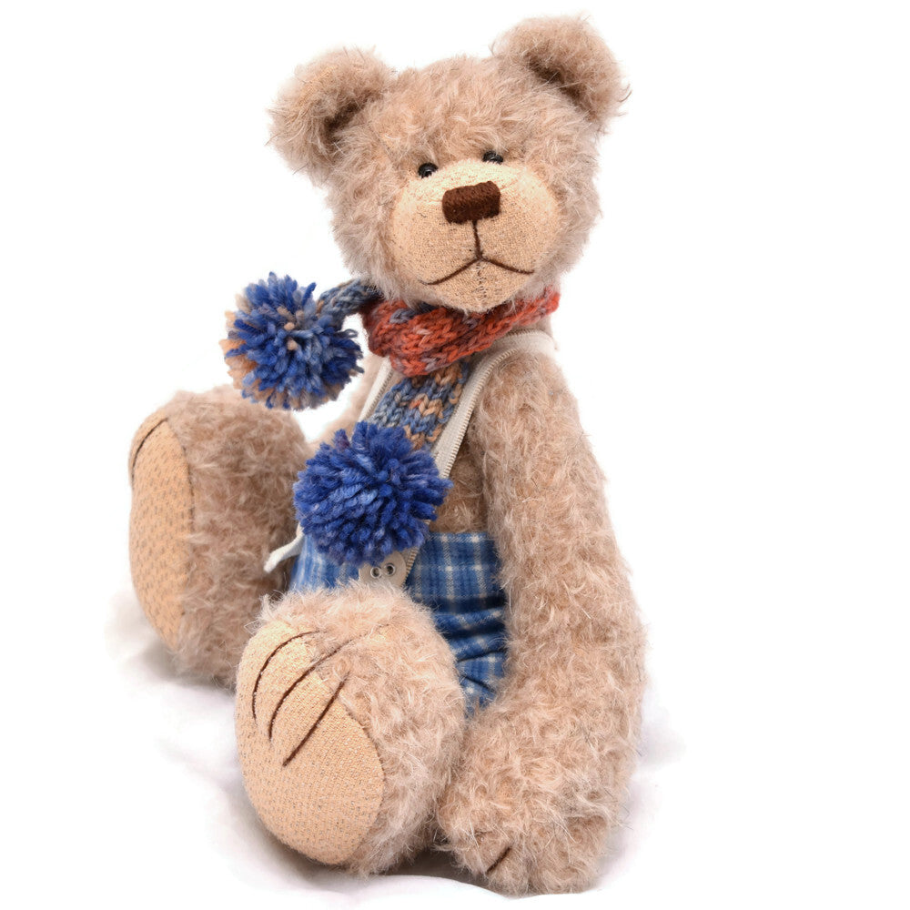 Collectable teddy bear in German mohair