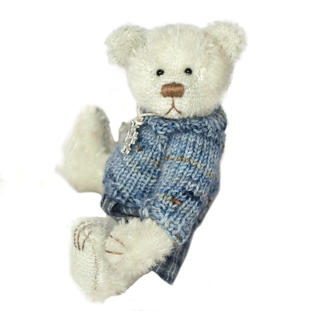Bearitz Miniature Teddy Bears. Handmade Bespoke OOAK Collectables