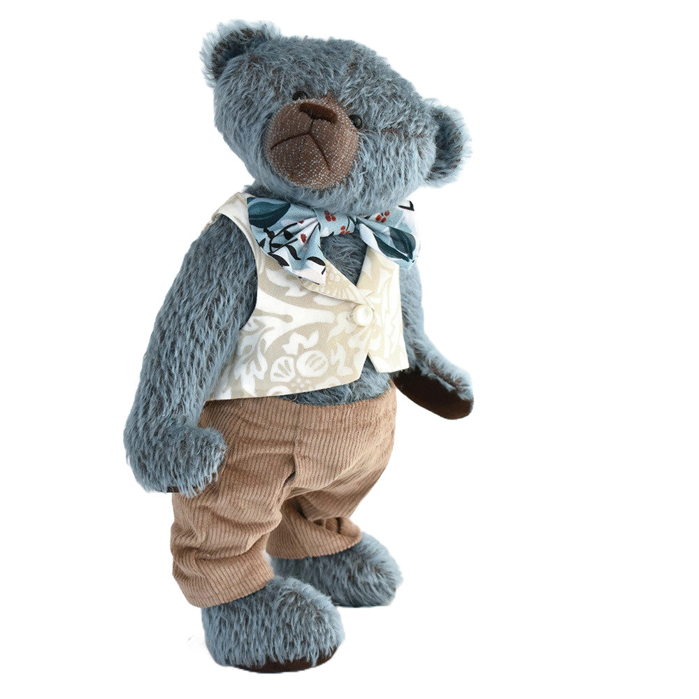 Fully jointed artist collectable teddy bear