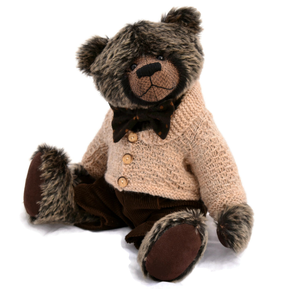 Artist bear collectable in German mohair